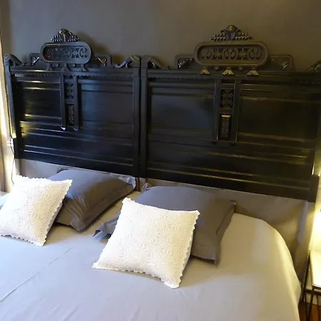 Nuit Au Second D Hotes Bed & Breakfast 3*