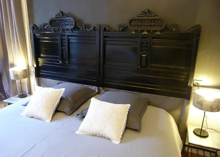 Nuit Au Second D Hotes Bed & Breakfast 3*