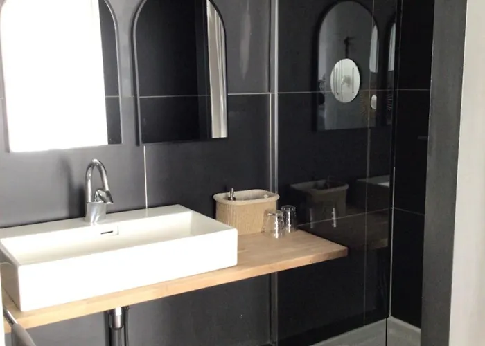 Bed and Breakfast Nuit Au Second D Hotes 3*